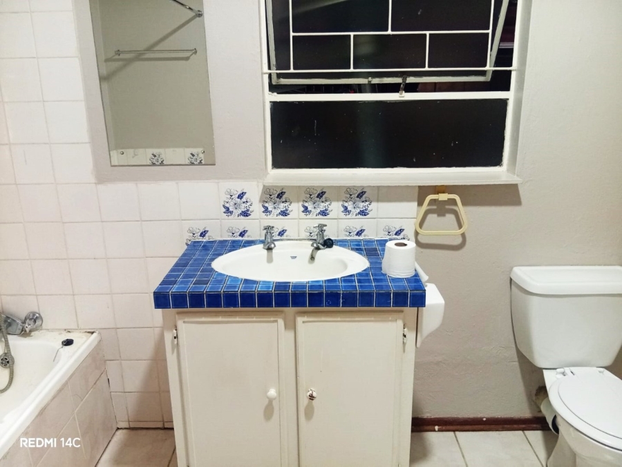 5 Bedroom Property for Sale in Universitas Ridge Free State